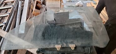 лампа прикроватная на тумбочку: Продам стекла от Ниссан тирано первое поколение. форточки