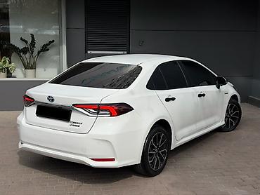 Унаа сатуу: Toyota Corolla: 2020 г., 1.8 л, Вариатор, Гибрид, Седан — 5