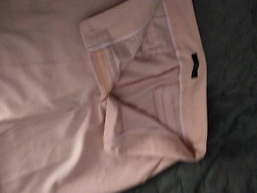 obuca bata: Elegantne ženske pantalone u puder‑roz nijansi. - Kroj: klasičan — 3