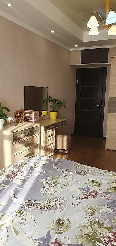 квартиры ихлас: 3 комнаты, 89 м², Элитка, 3 этаж — 8