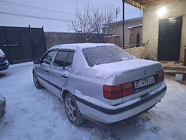 Volkswagen: Volkswagen Vento: 1993 г., 1.8 л, Механика, Бензин, Седан — 4