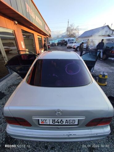 Mercedes-Benz: Mercedes-Benz E-Class: 1996 г., 2.3 л, Механика, Бензин, Седан — 2