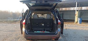 авто ру шины и диски б у: Toyota Sienna: 2018 г., 3.5 л, Автомат, Бензин, Минивэн — 6