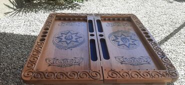 Nərdlər: Taxta nəqşli nərd taxtası - Material: taxta və qoz agaci (əl oyma -da lalafo.az — 21 Nərdlər: Taxta nəqşli nərd taxtası - Material: taxta və qoz agaci (əl oyma — 21