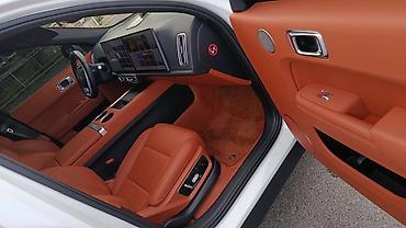 byd e6: Lixiang L7: 2023 г., Гибрид, Кроссовер — 3