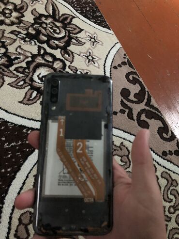 z flip 4 ikinci el: Samsung Galaxy A50, 64 GB, rəng - Göy, Qırıq, Sensor, İki sim kartlı