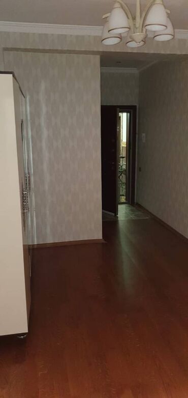 Uzunmüddətli kirayə mənzillər: Əhmədli metro yaxinliginda,Pitstopun arxasinda yerleshen yenitikili — 8