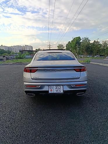 коробка 210: Geely : 2021 г., 2 л, Робот, Бензин, Седан — 6