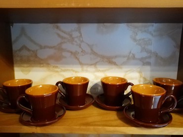 коричневая посуда: Кофейный сервиз. Можно использовать как чайный. в идеальном