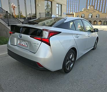 voxy noah: Toyota Prius: 2019 г., 1.8 л, Вариатор, Гибрид, Лифтбек — 3