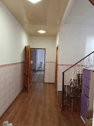 Продажа коттеджей и домов: Продается 5 комнатная 2-этажный дом 🏡🏠 Район:Рухий Мурас-1 Площадь — 7