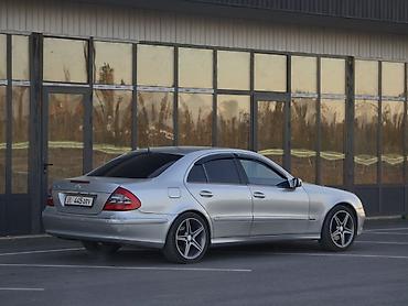 жак жип: Mercedes-Benz E-Class: 2005 г., 3.5 л, Автомат, Седан — 6