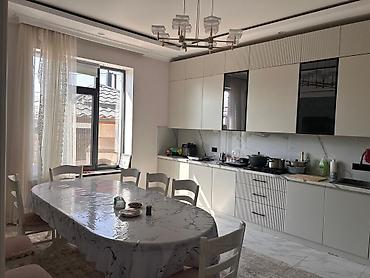 Долгосрочная аренда домов: 220 м², 4 комнаты, Кондиционер — 9