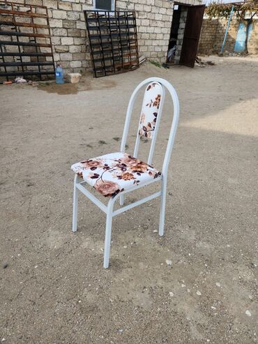 Masa və oturacaq dəstləri: Mətbəx üçün, Yeni, Açılmayan, Kvadrat masa, 4 stul -da lalafo.az — 9 Masa və oturacaq dəstləri: Mətbəx üçün, Yeni, Açılmayan, Kvadrat masa, 4 stul — 9