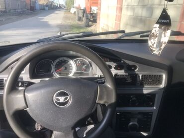 Daewoo: Daewoo Nexia: 2011 г., 1.5 л, Механика, Бензин, Седан