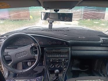 Унаа: Audi 100: 1992 г., 2.3 л, Кол менен иштөөчү, Бензин, Седан — 4