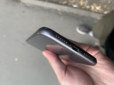 Apple iPhone: IPhone 11, 64 ГБ, Черный, Коробка, 77 %