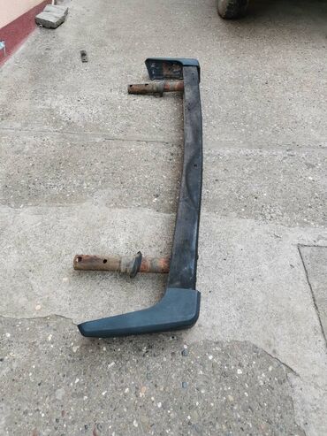 Auto delovi: Zadnji branik Lada 2121,21213,21214 Niva. Polovnan, ocuvan. Skinut sa — 4