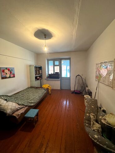 Продажа квартир: 4 комнаты, 80 м², 2 этаж — 4