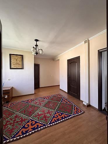Продажа коттеджей и домов: 5 комнат, 140 м², 5 соток, Бишкек, Кок-Жар ж/м Агентство недвижимости at lalafo.kg — 25 Продажа коттеджей и домов: 5 комнат, 140 м², 5 соток, Бишкек, Кок-Жар ж/м Агентство недвижимости — 25