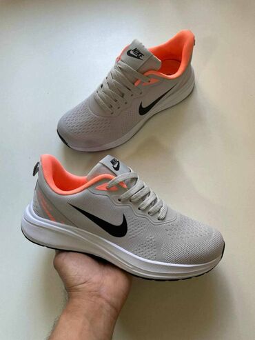 nike command: Nike, 41, bоја - Šareno
