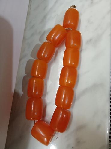 goz linza: Böyük ölçülü portağal rəngli muncuq boyunbağı - Material — 2