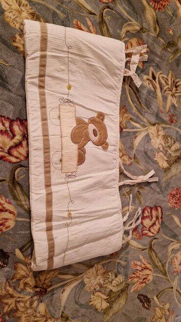 детские костюмы для танцев: Бортик для кроватки.2 одеяло зимнее и летнее и 2 простыни