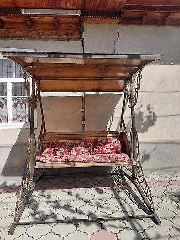 коврик буу: СРОЧНО! Продаётся качелье, цена 15000 сом, самовывоз — 2