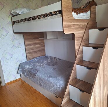 qranit pol: Oğlan və qız üçün, Çarpayı, Matras ilə, Siyirməli, Laminat