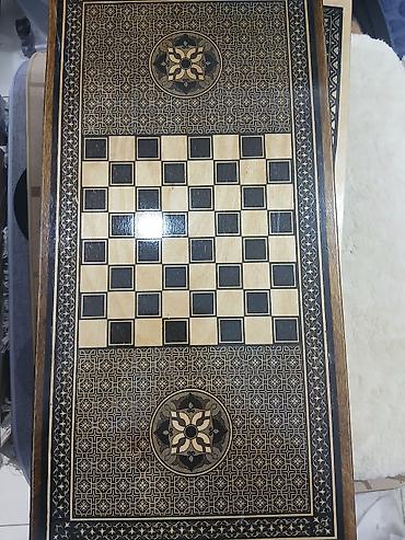 Nərdlər: +4 azn das ve zer Taxta nərd taxtası - Material: təbii ağac, iç hissə — 11