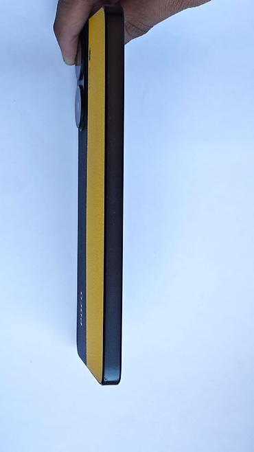 ophone 17: Poco Б/у, 256 ГБ, цвет - Желтый — 4