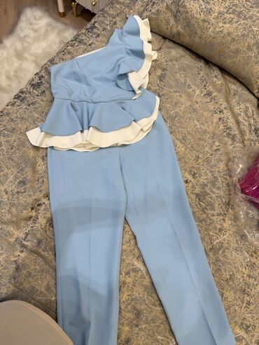 Kürklər: Her biri yeni ve ya 1 defe geyinilmis suba modeli 1:1 copy yeni,sonra — 27