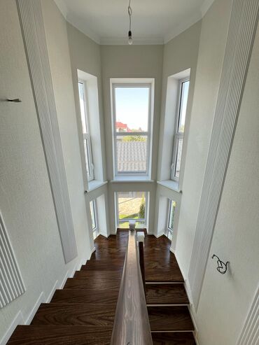 Продажа домов: Дом, 280 м², 6 комнат, Агентство недвижимости, Дизайнерский ремонт — 4