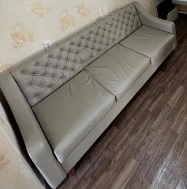 раскладной диван ош: Прямой диван, цвет - Серый, Б/у