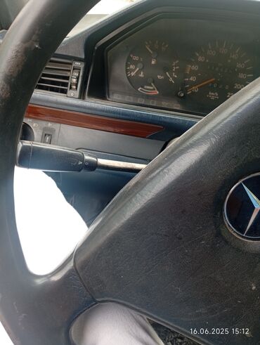 последующий выкуп авто бишкеке: Mercedes-Benz 190: 3.2 л |