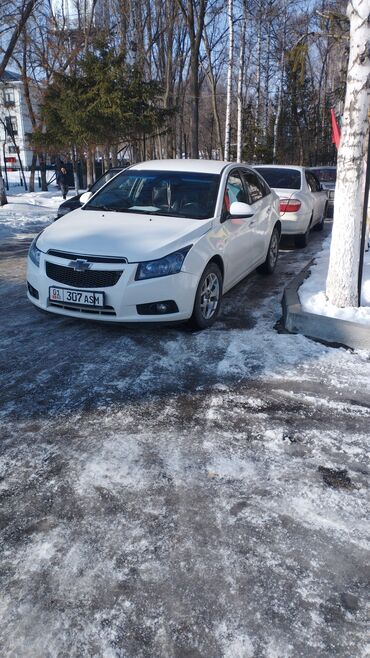 краска для машин: Chevrolet Cruze: 2013 г., 1.6 л, Механика, Бензин, Седан