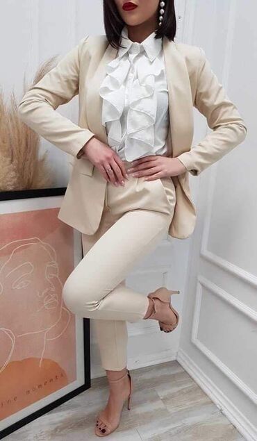Kompleti: A-Dress, S (EU 36), M (EU 38), L (EU 40), Jednobojni