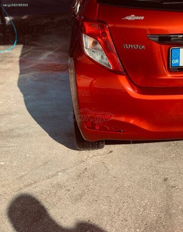 Toyota: Toyota Yaris: 1.2 l. | 2012 έ. Χάτσμπακ — 5