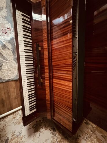 Пианино: Пианино "Беларусь" модели Б-7, изготовленное на Борисовской фабрике — 9