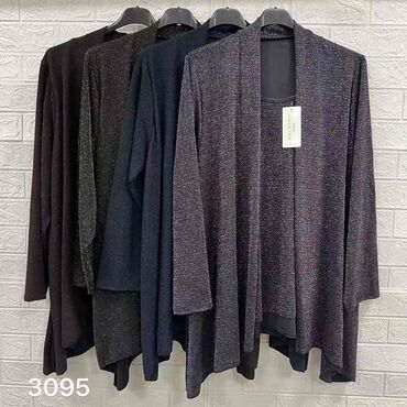 Bluze: Bluza 
Cena 1950 din 
Vel XXXL — 6