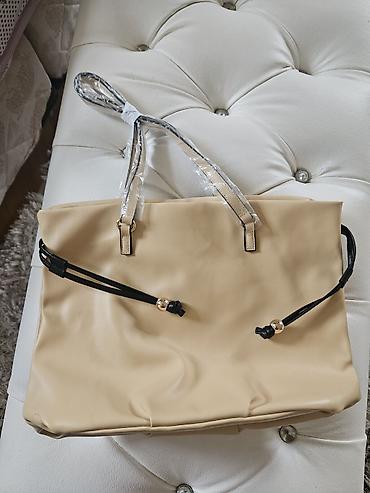 Çantalar: Victoria’s Secret qadın tote çantası - Rəng: bej (krem ton), qara — 2