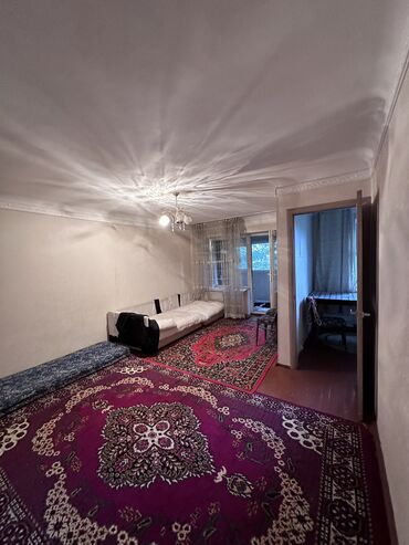 квартиры тэц: 2 комнаты, 42 м², Сталинка, 2 этаж, Старый ремонт