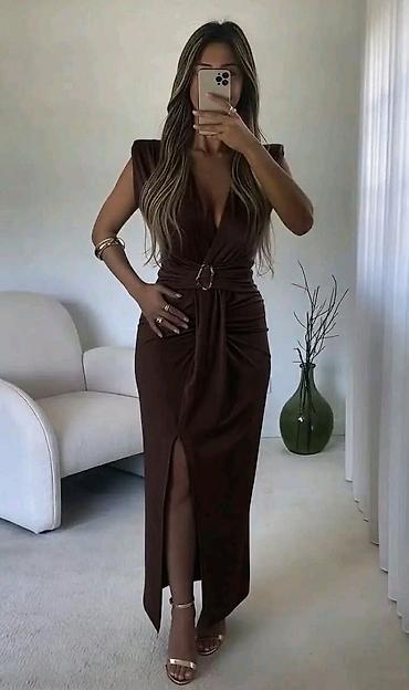 Haljine: 3300 din — 10