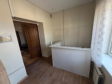 Долгосрочная аренда домов: 300 м², 9 комнат — 6