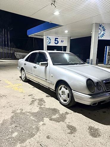 Mercedes-Benz: Mercedes-Benz E-Class: 1996 г., Седан — 5
