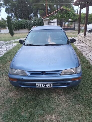 Toyota: Toyota Corolla: 1.3 l. | 2001 έ. Χάτσμπακ — 9