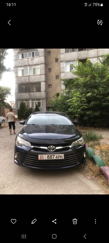 куплю тайота камри: Toyota Camry: 2015 г., 2.5 л, Автомат, Бензин, Седан