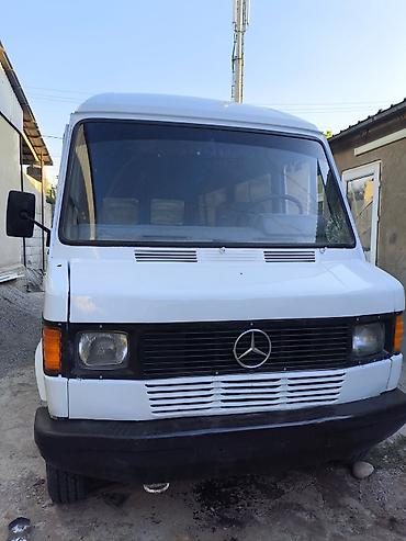 sprinter cdi: Mercedes-Benz 190: 1993 г., 3 л, Механика, Дизель, Бус — 3