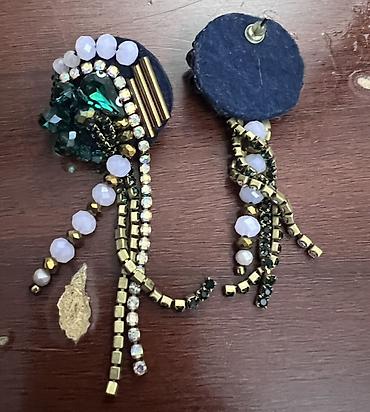 Aksesuarlar: Boho/etnik üslubda parlaq aksesuar dəsti Məhsul tərkibi: - Kütləvi — 9