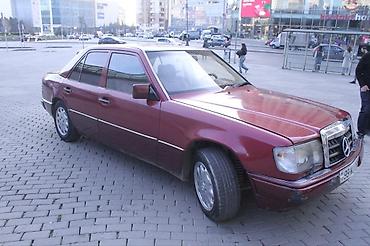 mercedes e class w124: Mercedes-Benz W124: 2.2 l | 1992 il Sedan — 1